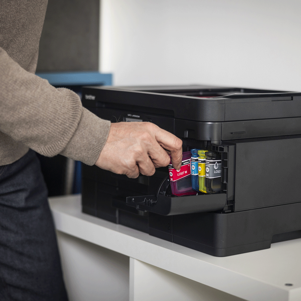 Brother LC527XLM Magenta Ink Cartridge