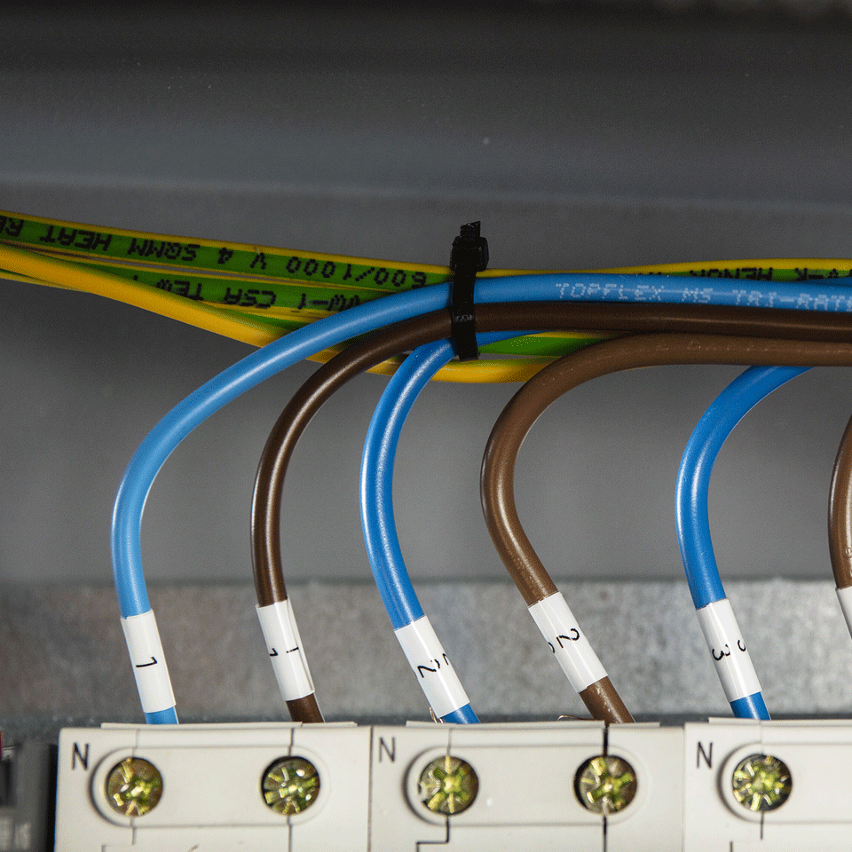 PT-E560BTSP | Echipament de etichetat pentru electricieni | Brother